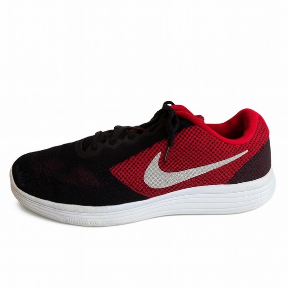 Nike Revolution 3 Red Black Size 13 4E Wide Men’s Running Sneakers 819301-600 - Picture 1 of 7